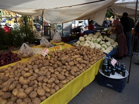 Продуктовый базар в Алании