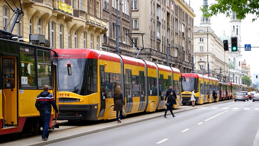 Общественный транспорт в Польше