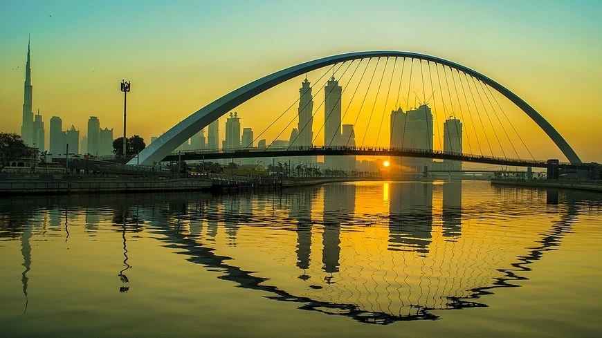 Мост толерантности в Дубае