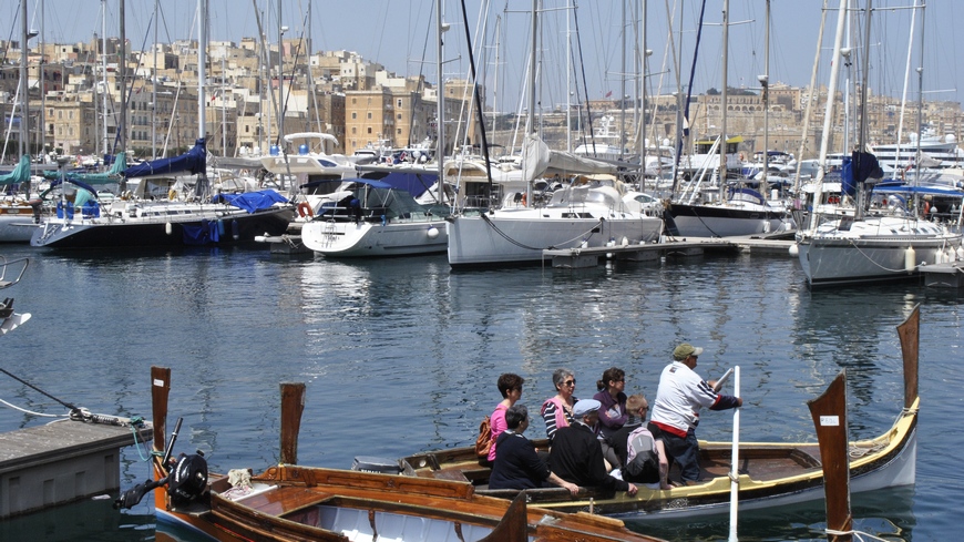 Туристы на Мальте